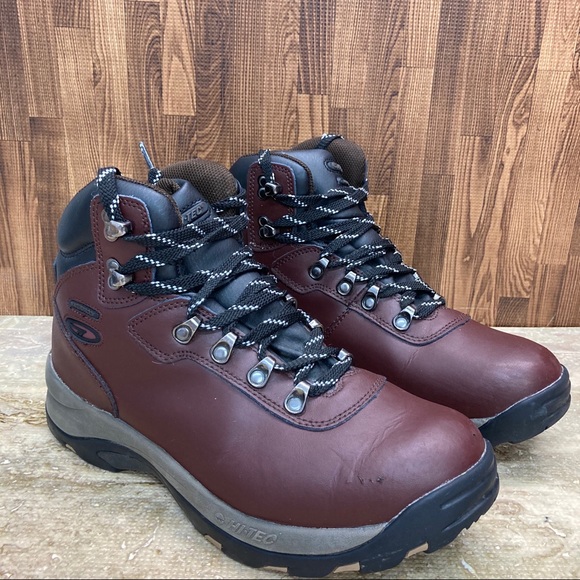 hi tec boots altitude iv